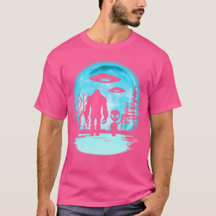 Alien und Bigfoot Moon Funny T-Shirt