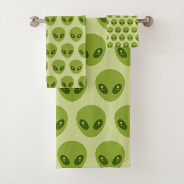 Alien vert mignon en tête de Motif (En situation)