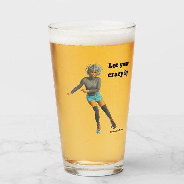 Alien Woman Roller Skater Fantasy Art Glass Cup Glas (Vorne (Gefüllt))