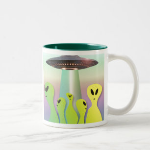 aliens amicaux tasse à café à deux tons