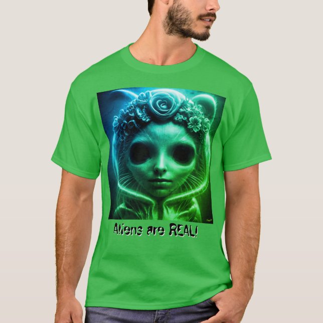 Aliens are REAL! T-Shirt (Vorderseite)