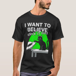 Aliens sind Echt Lustige Katze UFO Wirft Es Um Mem T-Shirt