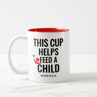 Alimentez une tasse d'écriture sainte d'enfant