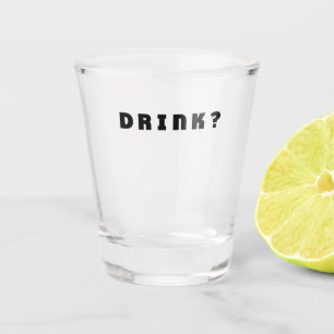 Alkohol trinken schnapsglas