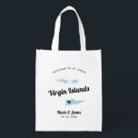 Alle Colour Jungfrau Islands Wedding Welcome Bag, Wiederverwendbare Einkaufstasche<br><div class="desc">Hochzeitswochenende Begrüßungsgeschenktasche für Gäste aus der Jungfrau, die sich auf Ihre Hochzeit freuen. Sie können die Farben für jeden Teil dieses Designs bearbeiten und das Herz an den Ort Ihrer Hochzeit bringen. Klicken Sie zum Ändern der Farben auf Personalisieren und dann auf "Bearbeiten mit dem Entwurfstool". Wählen Sie das Element...</div>