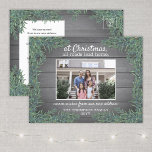 Alle Straßen Lead Zuhause New Address Christmas 1  Feiertagspostkarte<br><div class="desc">Zu Weihnachten führen alle Straßen Zuhause. Teilen Sie mit dieser eleganten, bewegenden Postkarte die freudige Nachricht von Ihrer neuen Adresse sowie ein Foto. Der gesamte Text auf dieser Vorlage lässt sich einfach so anpassen, dass er jeden beliebigen Wortlaut enthält, z. B. Frohe Weihnachten, glückliche Feiertage, Frohe Festtage, Feiern zum Neujahr...</div>