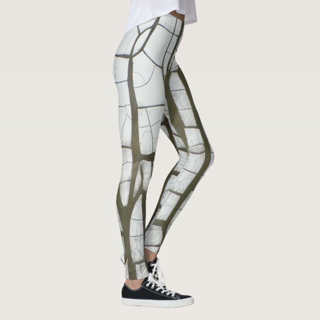Alle zerrissenen Leggings (Rechts)