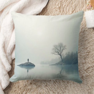 Allein im Nebeldesign Kissen