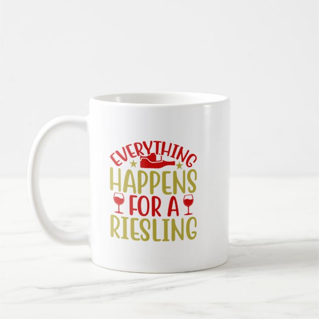Alles ist für eine Tasse mit einem leckeren Kaffee (Links)