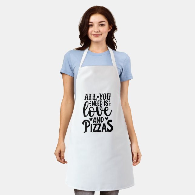 Alles was du brauchst ist Liebe und Pizza Schürze (Getragen)