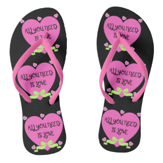 Alles, was du brauchst, ist Liebe Valentins-Design Flip Flops