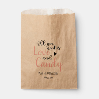 Alles, was Sie brauchen, ist Liebe und Candy Blush Geschenktütchen