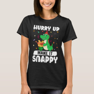 Alligator beeilt sich, es schnappt T-Shirt