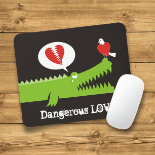 Alligator in der Liebe Mousepad
