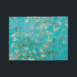 Almond Blossom Van Gogh Fleecedecke<br><div class="desc">Vintage Reproduktion von Almond Blossom von Vincent van Gogh, 1890. Es zeigt die blühenden Mandelbäume gegen den Himmel. Mandelbäume blühen früh im Frühling und symbolisieren den Beginn des neuen Lebens. Van Gogh machte dieses Gemälde als Geschenk für seinen neugeborenen Neffen.</div>