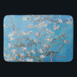 Almond Blossoms Blauer Vincent van Gogh Malerei Badematte<br><div class="desc">Vincent van Gogh (Niederländisch, 1853 - 1890) Almond Blossom, 1890, Oil on Leinwand Ungerahmt: 73, 3 cm x 92, 4 cm Vincent van Gogh malte dieses Stillleben von Mandelblüten gegen einen blauen Himmel für seinen Neugeborenen, der nach ihm benannt wurde. Der Mandelbaum ist ein Symbol dieses neuen Lebens. Dieser Baum...</div>