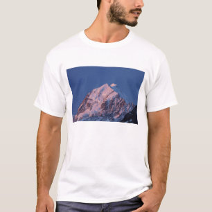Alpenglühen auf Aoraki Mount Cook, Mackenzie 2 T-Shirt