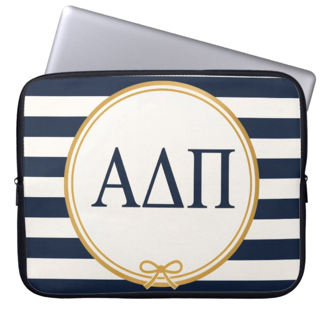 Alpha Delta Pi Laptopschutzhülle (Vorderseite)