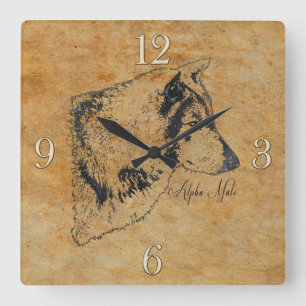 Alpha Gray Wolf Wildlife Portrait Quadratische Wanduhr