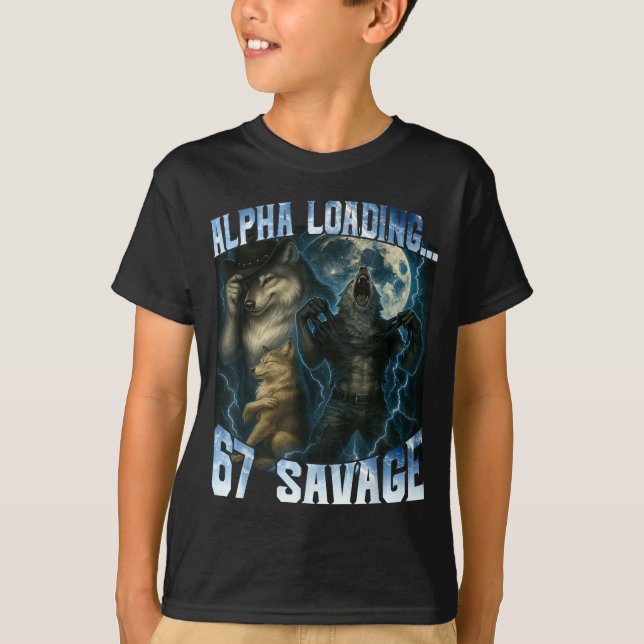 Alpha Wolf Loading 67 Percent Savage Funny Wolves  T-Shirt (Vorderseite)