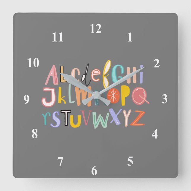 Alphabet-Kinder coole Typografie Quadratische Wanduhr (Vorderseite)