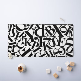 Alphabet Letters Schreibtischunterlage