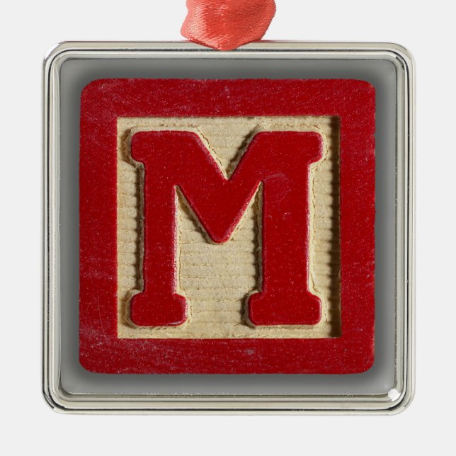 Alphabet-Spielzeug-Block M Ornament Aus Metall (Vorne)