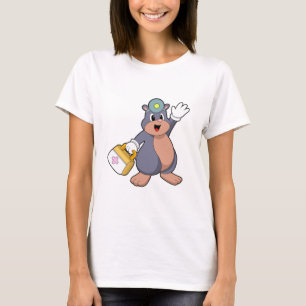Als Krankenschwester mit Verbandskasten.PNG T-Shirt