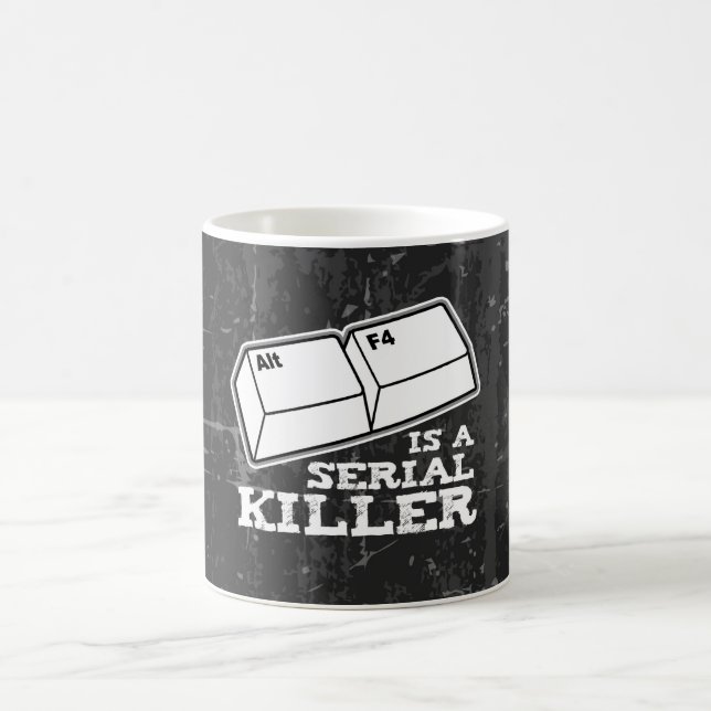 Alt F4 ist ein serieller Killer Kaffeetasse (Mittel)