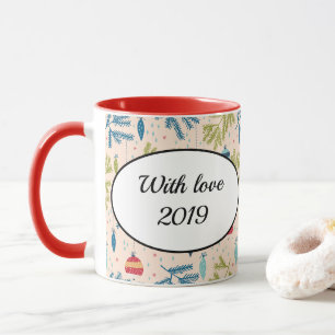 Alt modische Weihnachtsschmuck mit Baumhaufen Tasse
