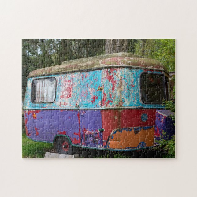 ALTE HIPPIE CARAVAN CAMPER TRAILER JIGSAW PUZZLE (Horizontal)