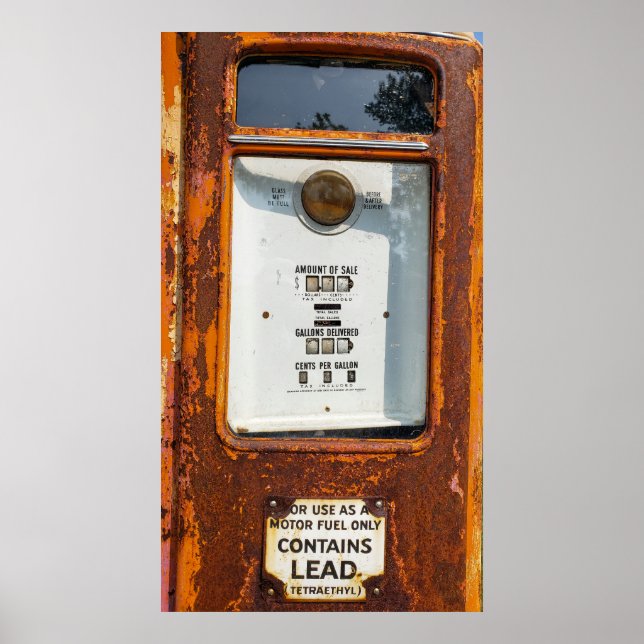 Alte Kraftstoffpumpe Poster (Vorne)