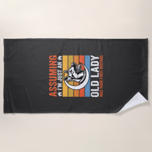 Alte Lady-Hund-Warnung Retro Strandtuch