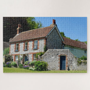 Alte ländliche englische Landschaft mit Landhaus