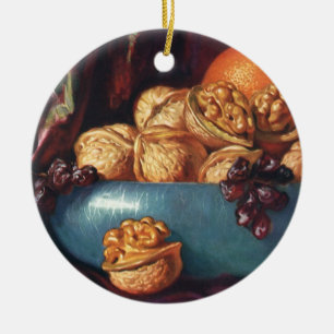Alte Lebensmittel, Walnüsse und Früchte in einer b Keramik Ornament