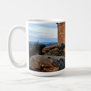 alte mittelalterliche Kirche Kaffeetasse