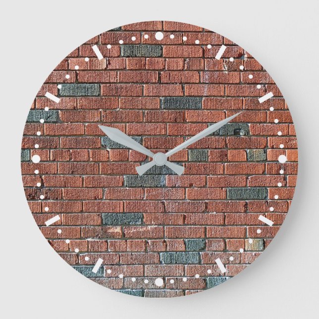 Alte rötliche/bräunliche Backsteinmauer Große Wanduhr (Vorderseite)