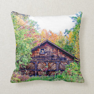 Alte Scheune im Fall Kissen