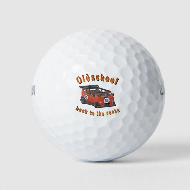 Alte Schule, altes Auto in Rot Golfball (Vorderseite)