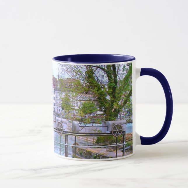 Alte Stadt, Luzerne Tasse (Rechts)