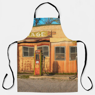 Alte Tankstelle im ländlichen Utah, USA. vintage, Schürze