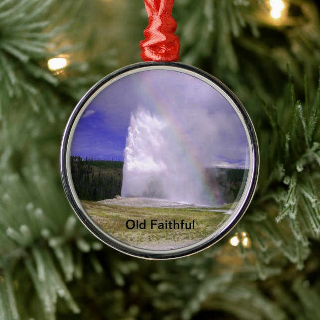 Alte Treue im Yellowstone Nationalpark Ornament Aus Metall (Baum)