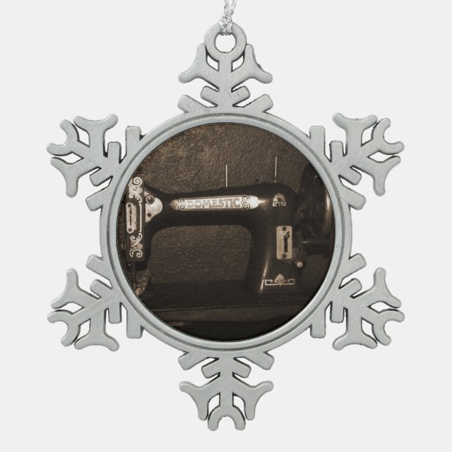 Alte Vintage Nähmaschine Schneeflocken Zinn-Ornament (Vorderseite)