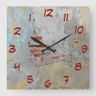 Alte Ziegelmauer - Die Zeit rückwärts drehen Quadratische Wanduhr