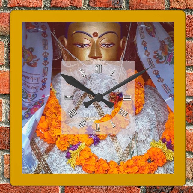 Alter Buddha mit Blume, Nepal Quadratische Wanduhr (Von Creator hochgeladen)