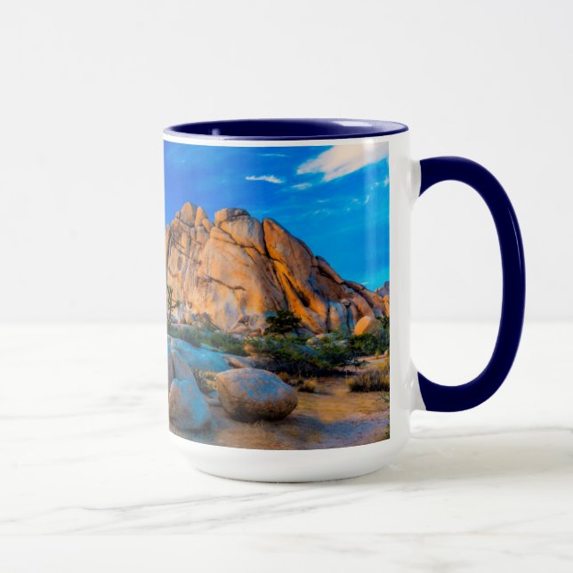 Alter Frauenfelsen - Joshua-Tree-Nationalpark Tasse (Rechts)
