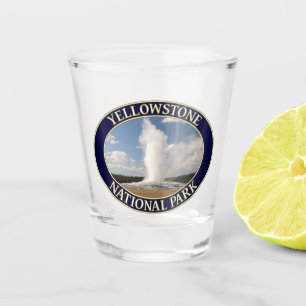 Alter Geyser im Yellowstone Nationalpark Schnapsglas