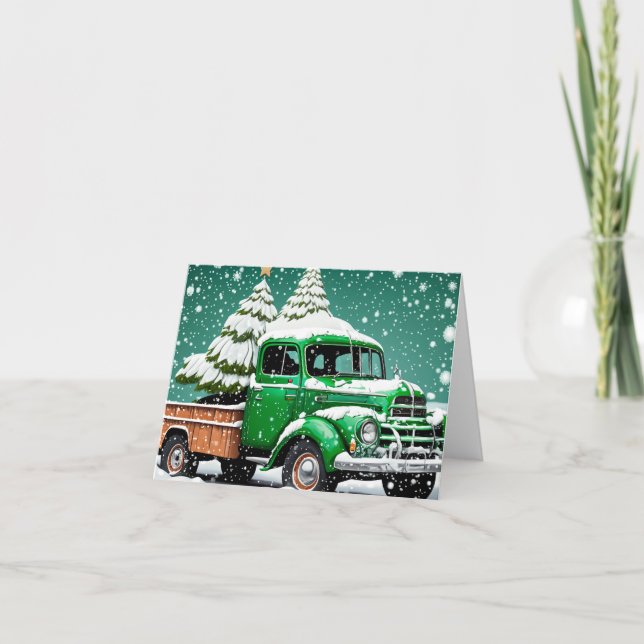 Alter grüner LKW mit Christbaum hinten. (Vorderseite)
