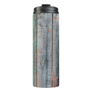 Alter Holzzaun in verschiedenen Farben, Trend Thermosbecher