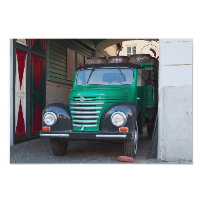 Alter LKW mit Bier - Druck (Vorne)
